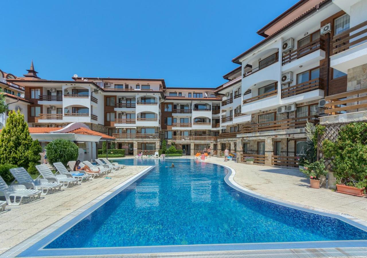Robinson Beach Apartments Elenite Bagian luar foto